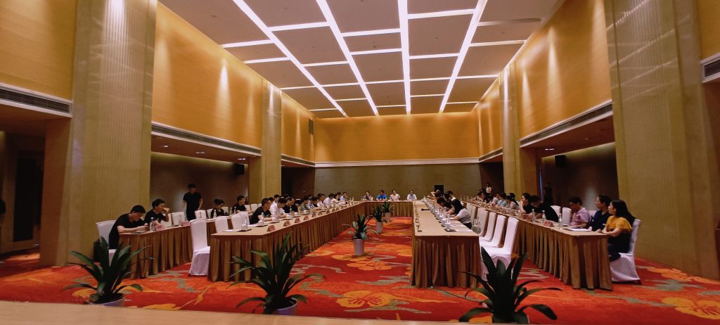 直面挑戰(zhàn) 開(kāi)創(chuàng)未來(lái) | 科信舉行2021年半年度經(jīng)營(yíng)會(huì)議暨領(lǐng)導(dǎo)力提升培訓(xùn)活動(dòng)