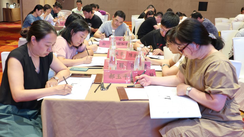 直面挑戰(zhàn) 開(kāi)創(chuàng)未來(lái) | 科信舉行2021年半年度經(jīng)營(yíng)會(huì)議暨領(lǐng)導(dǎo)力提升培訓(xùn)活動(dòng)