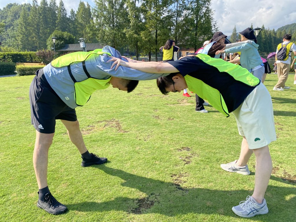 跨越夢想新起點 啟航奮斗新征程——科信20周年慶系列活動之東錢湖健步行火熱舉行