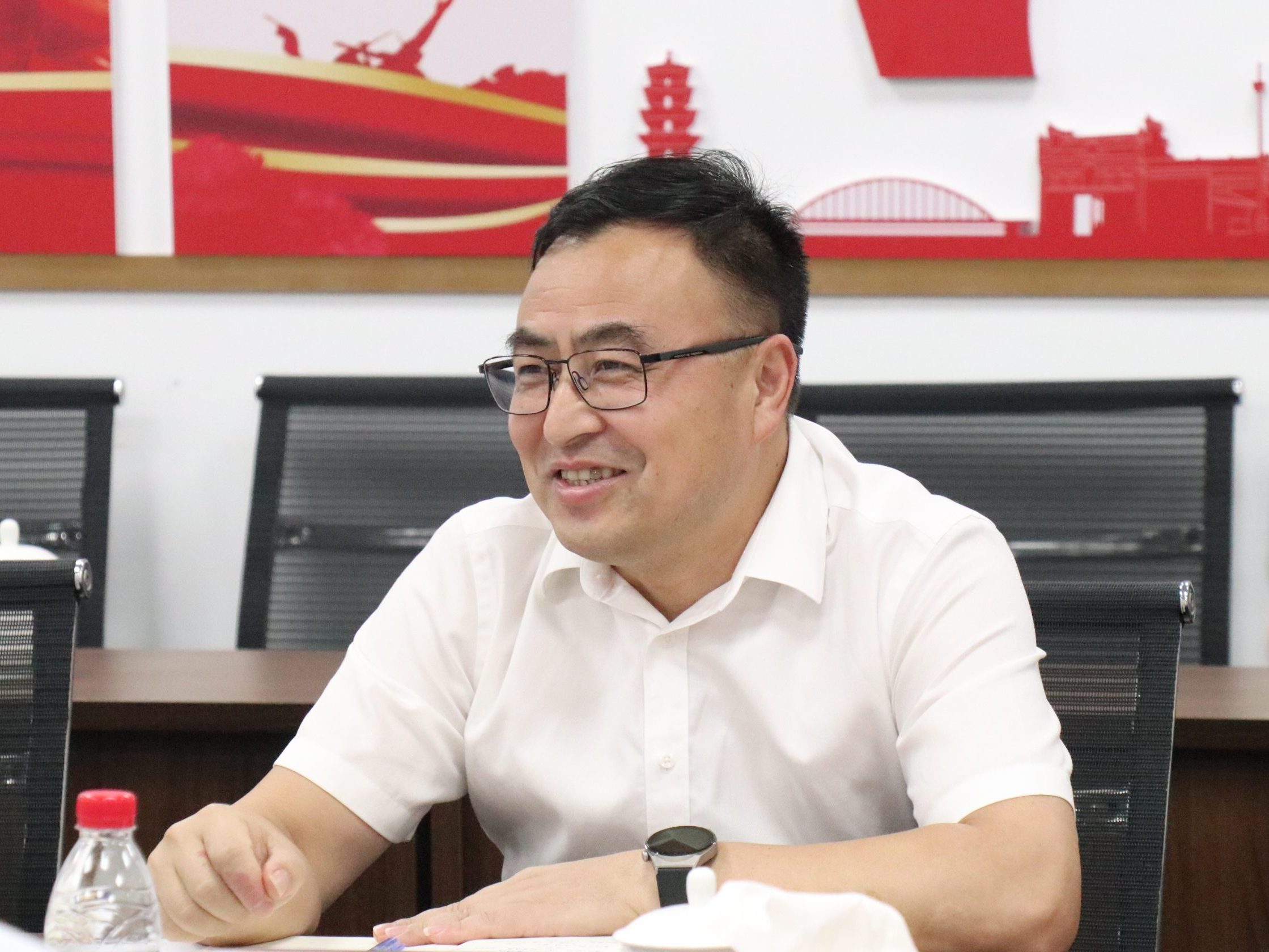 寧波高新區(qū)管委會主任、黨工委副書記徐云一行蒞臨科信調(diào)研指導