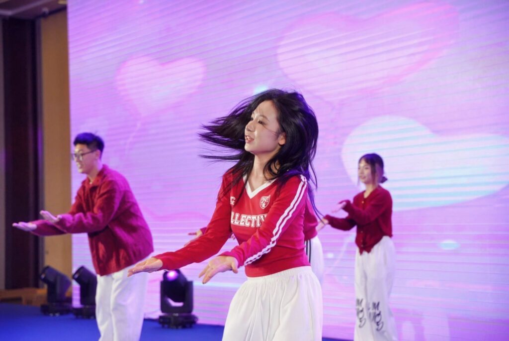 科創(chuàng)啟航 信筑未來丨科信聯(lián)合2024年度總結(jié)表彰大會(huì)暨2025年迎新春晚會(huì)圓滿舉辦