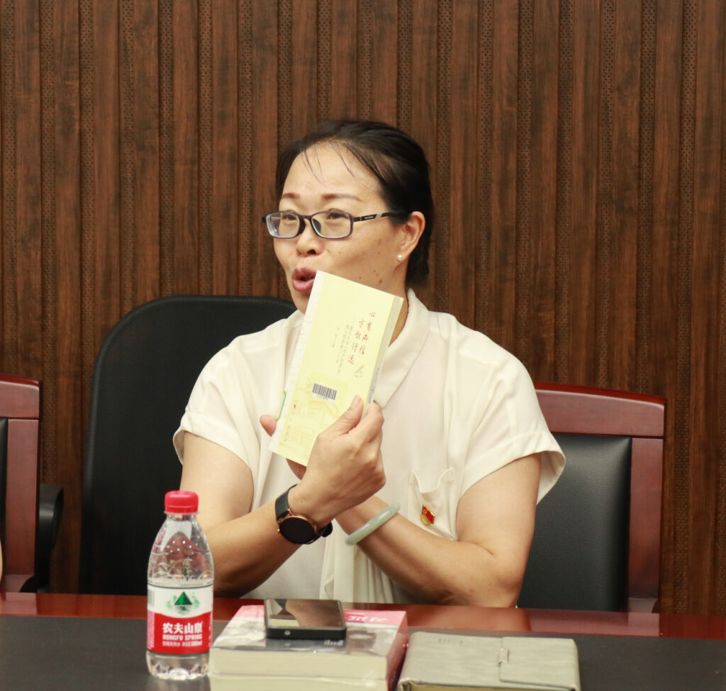 迎七一讀經(jīng)典 聯(lián)建聚合力 | 科信聯(lián)合黨支部與新暉社區(qū)黨委共赴紅色書香之約