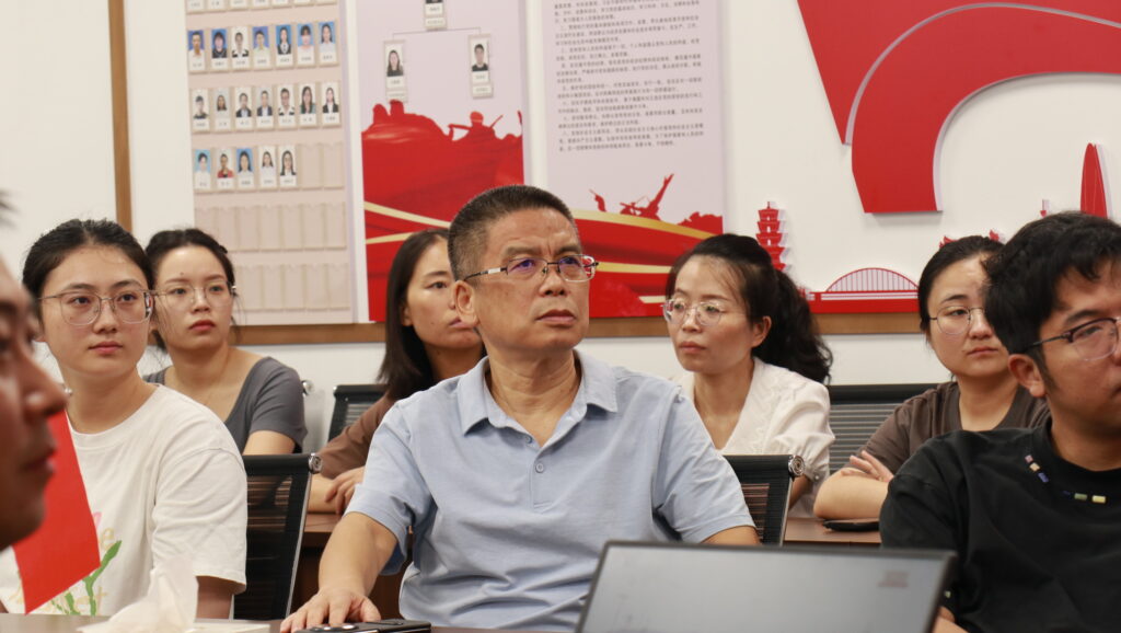 致敬偉大歷史，砥礪奮進(jìn)初心｜科信聯(lián)合觀看抗戰(zhàn)勝利80周年閱兵盛況